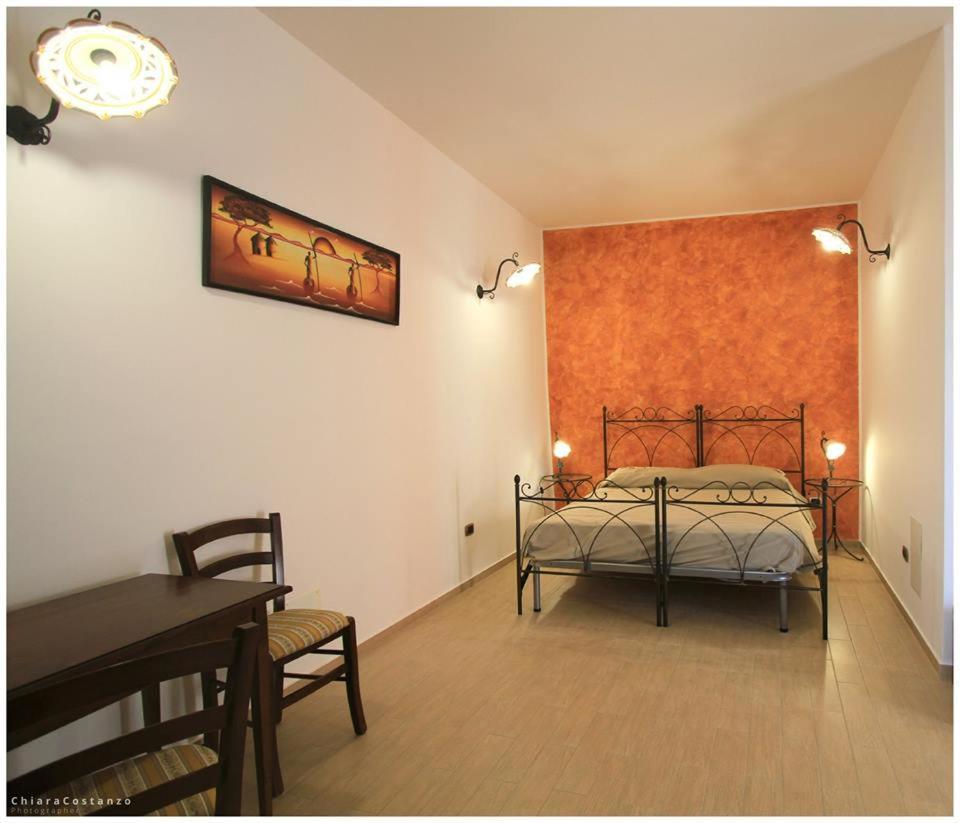 Bed and Breakfast Antico Casale Gioiosa Marea Exterior foto