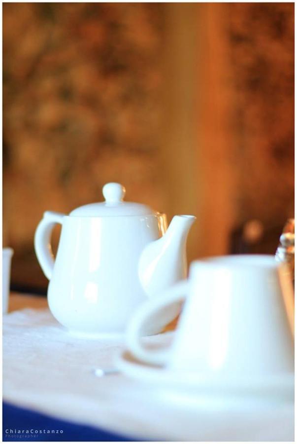 Bed and Breakfast Antico Casale Gioiosa Marea Exterior foto
